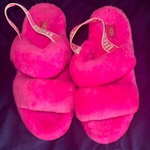 UGG Vibrant Pink Fluffy Sandals